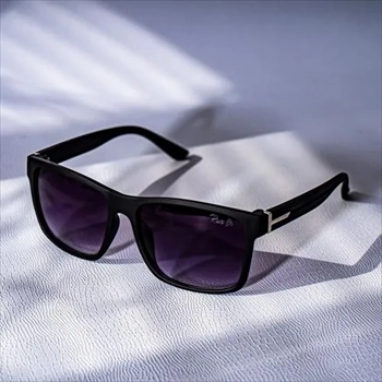 1000 عینک آفتابی بنفش مدل B703 (2024)