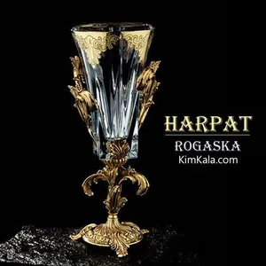 گلدان شیک و لوکس مدل پایه دار ساخته شده از طلا هارپات