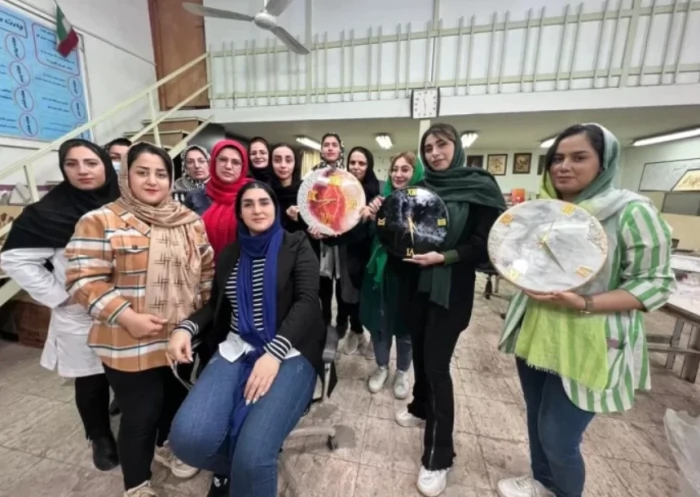 آماده‌ای-خلاقیت-و-رنگ-را-با-دستت-لمس-کنی؟