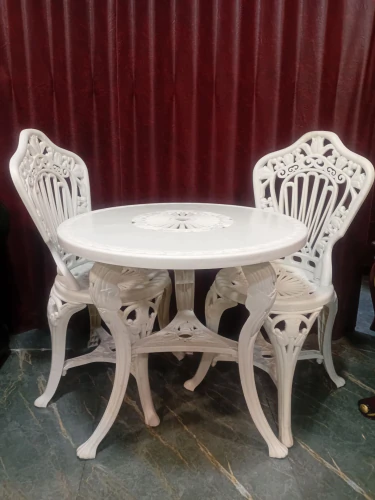 میز-و-صندلی-باغی-.-ویلایی