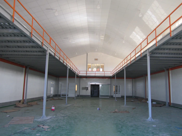 اجرای-سازه-های-فولادی-سبک-و-سنگین