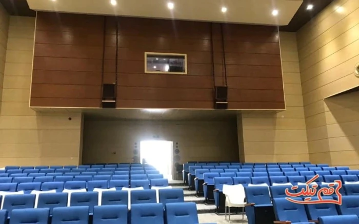حضور-در-بهترین-سینماهای-قم-با-چند-کلیک