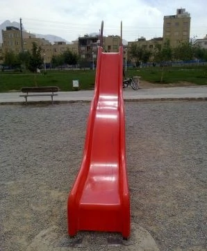 سرسره-و-وسایل-بازی-کودکان-زرین-کار