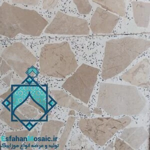 خریدموزاییک-لاشه-پر-طاووسی-زمینه-سفید-و-سنگ-ریز