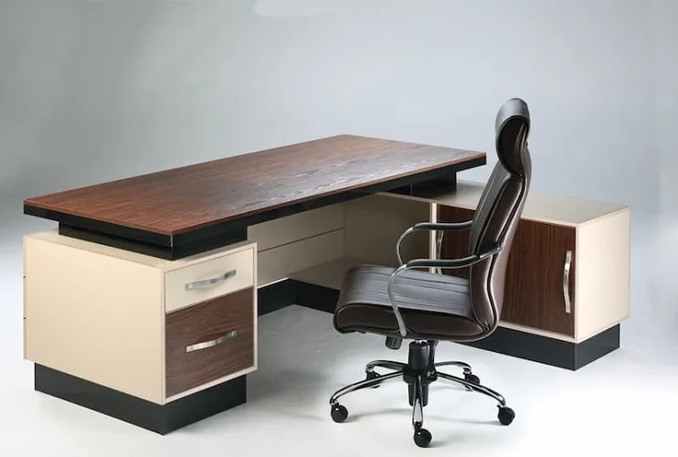 تولیدی-انواع-میز-و-صندلی-اداری