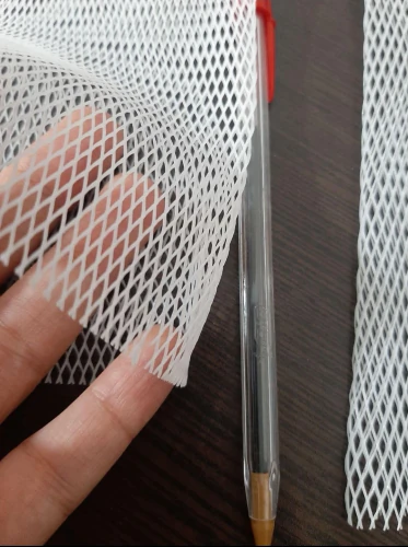 توری-پلاستیکی