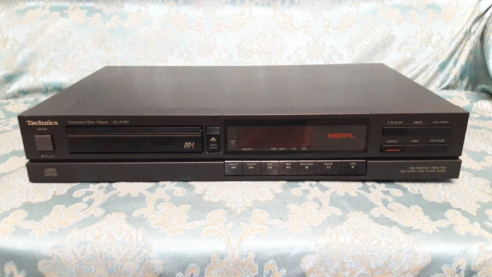 پخش-کننده-حرفه-ای-دک-cd-برند-technics-sl-–p100