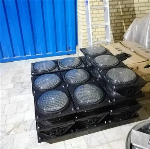 مرکز-فروش-انواع-چراغ-راهنمایی-سولار-و-برقی