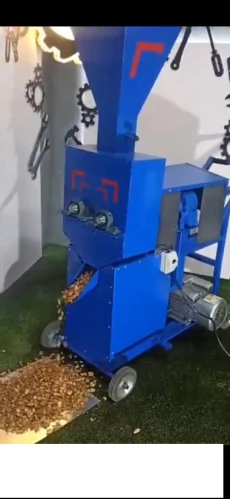فروش-گردو-بادام-فندق-و-پسته-شکن