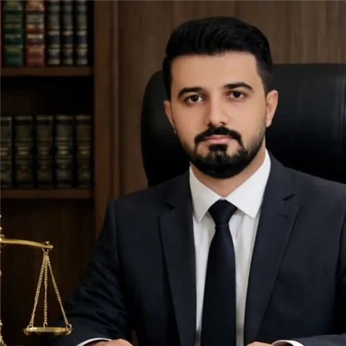 وکیل-امین-احمدی