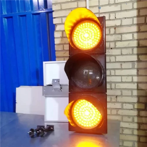 فروش-چراغ-راهنمایی-و-رانندگی