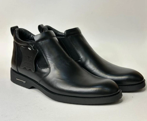 نیم-بوت-مردانه-چرمی-مشکی-طرح-کش-دار-مدل-lb200