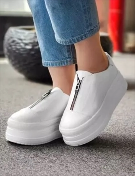 10 مدل کفش زنانه شیک [2024]