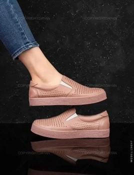 1000 کفش راحتی زنانه Deniz (2024)