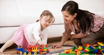 پرستار کودک | خدمات پرستاری از کودک در منزل