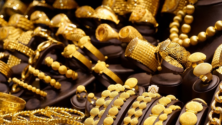 10 نکته طلایی در مورد فروش طلا و جواهرات (1402)